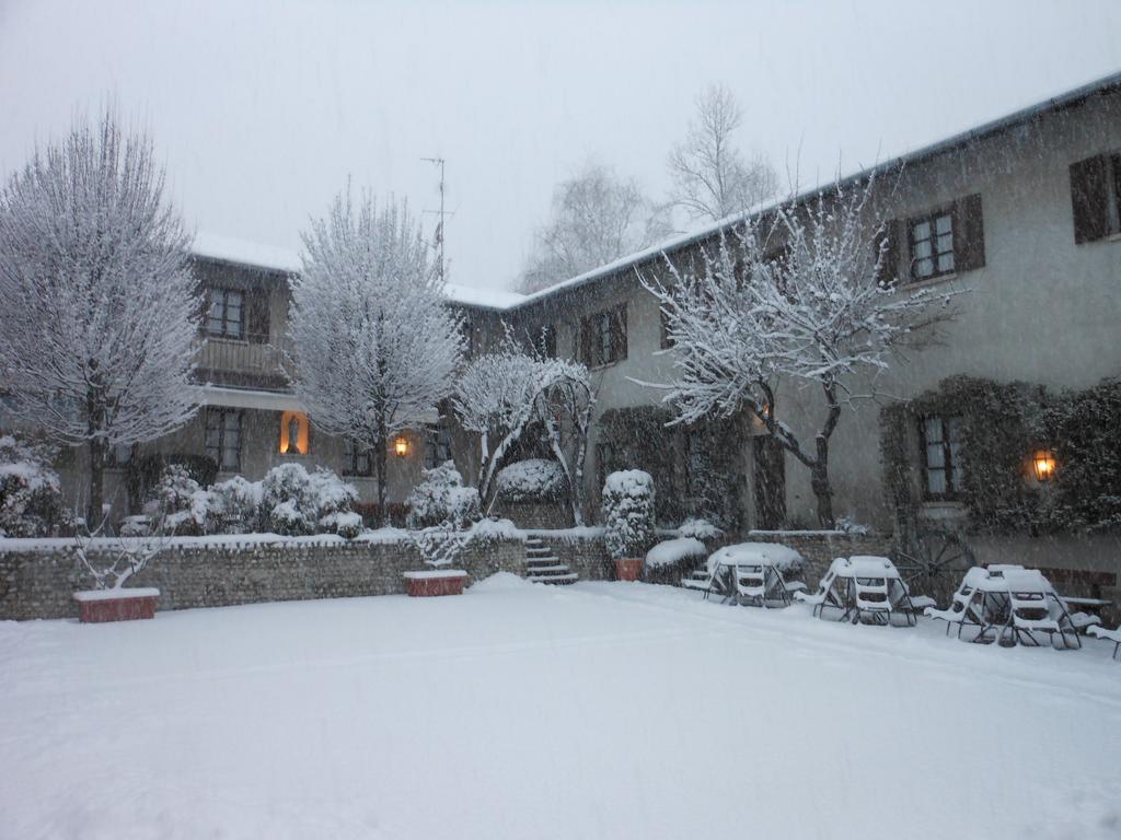 Orsenigo Agriturismo Cassinazza מראה חיצוני תמונה