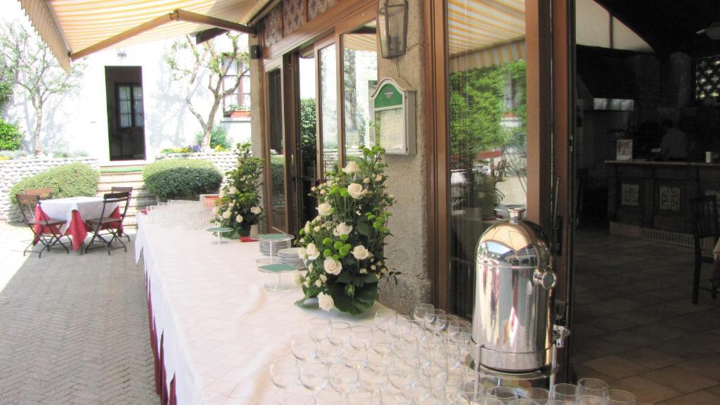 Orsenigo Agriturismo Cassinazza מראה חיצוני תמונה