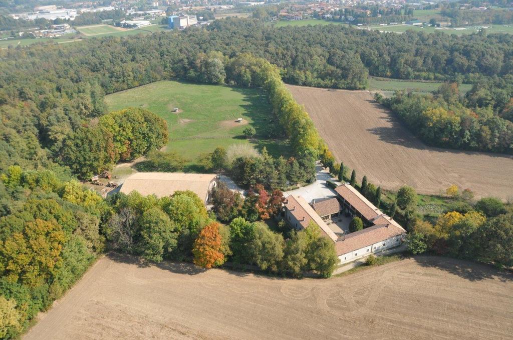 Orsenigo Agriturismo Cassinazza מראה חיצוני תמונה